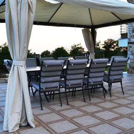 Villa Evmorfes