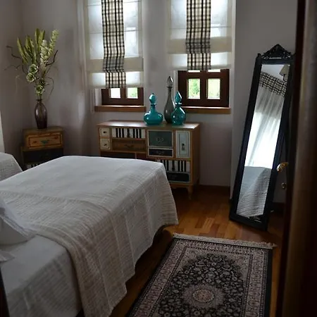 Villa Evmorfes Villas *