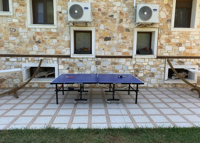 Evmorfes Villa