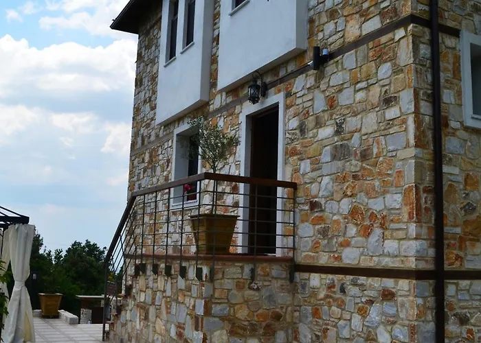 Villa Evmorfes Villas *